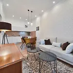 Center Simeon 아파트 자다르