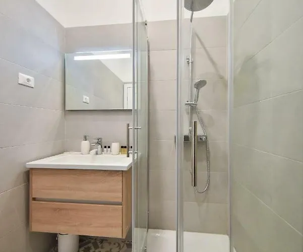 Center Simeon * Zadar