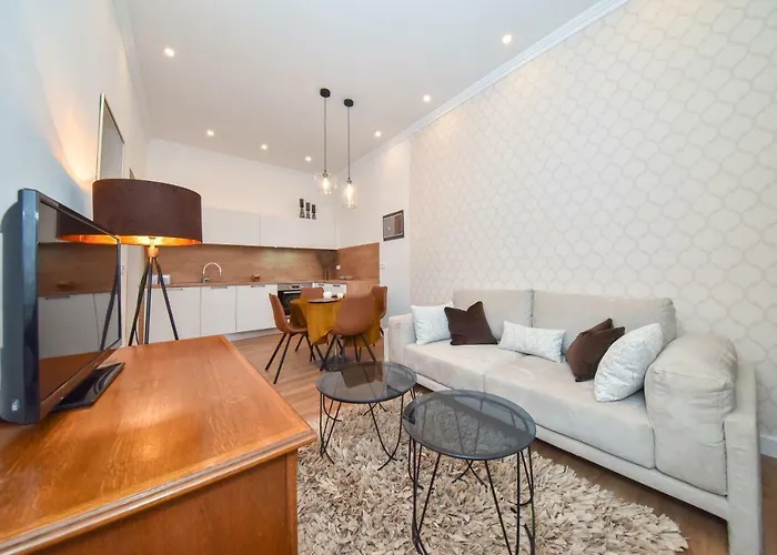 Center Simeon Apartman