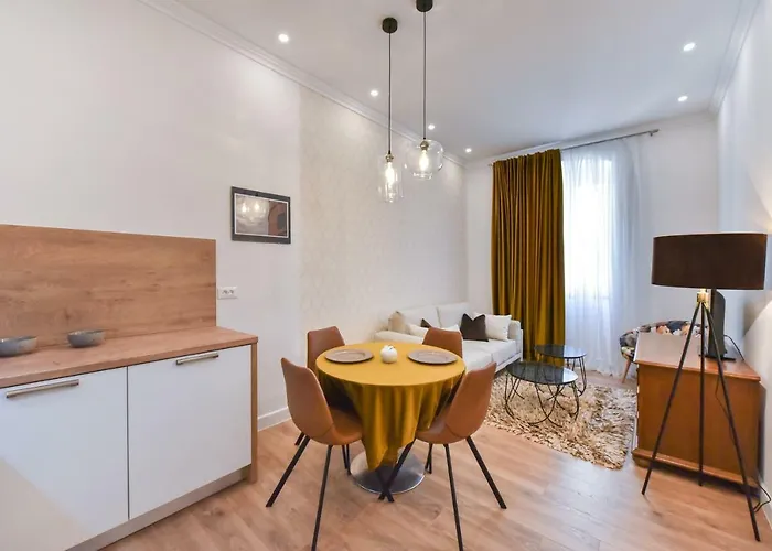 Center Simeon Apartman Zadar